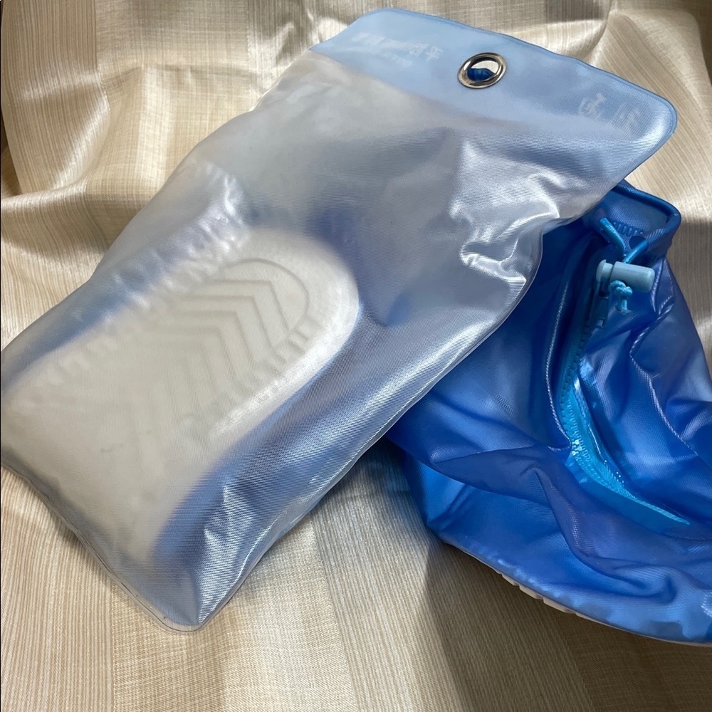 Clear Rubber Over-Shoes - Picture 6 of 6